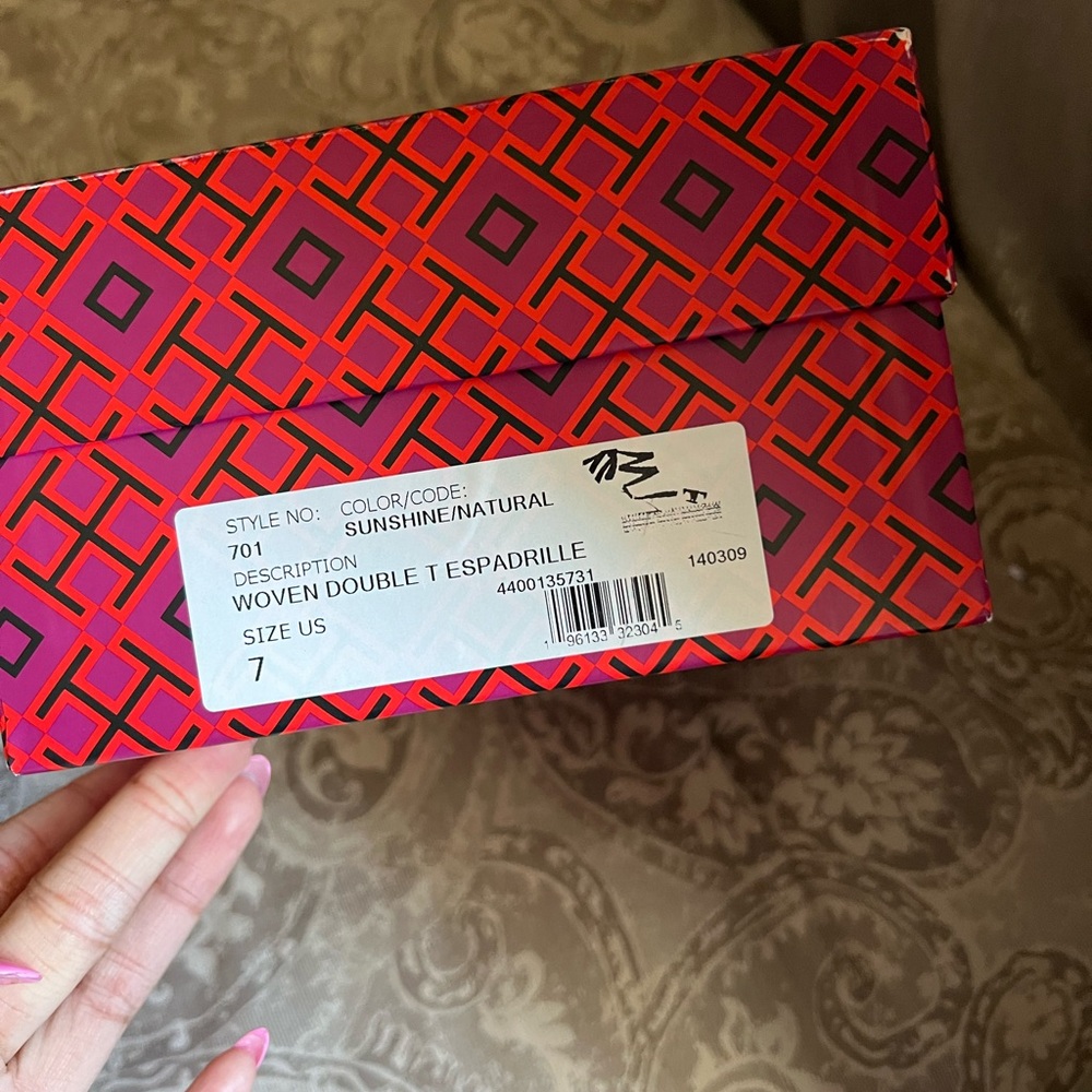 🤩BEAUTIFUL LIKE NEW🤩 Tory Burch espadrilles - Picture 8 of 8
